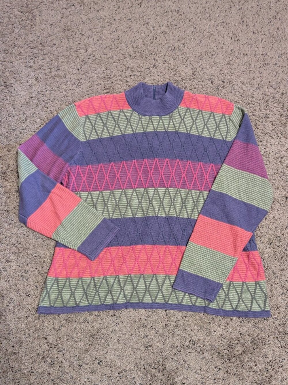Koret Women's Vintage Striped Sweater Medium